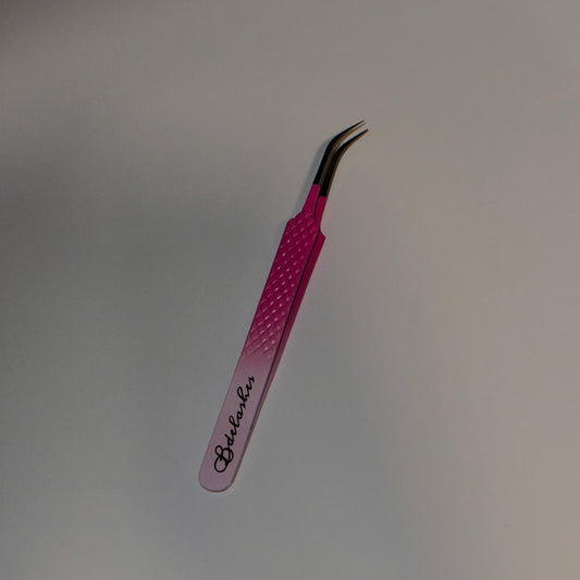 Curvy Iso Tweezer